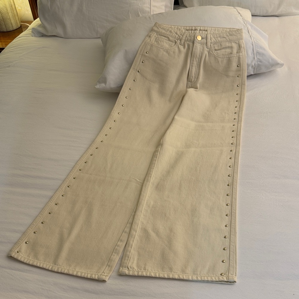 New thin light wieght cream straight leg for the lounging days.